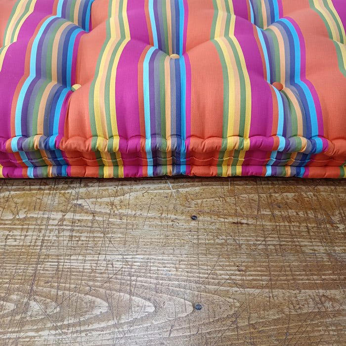 matelas-capitonne-banquette matelas de laine & sommier tapissier | Les ateliers Le Briand