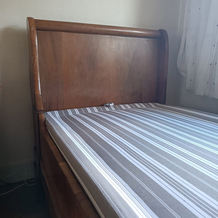 Antique box spring