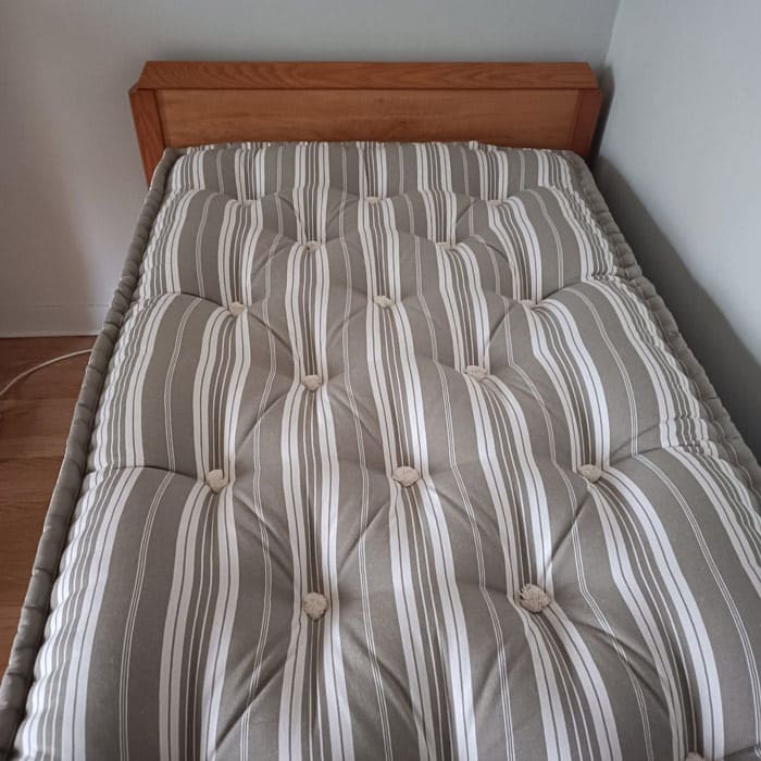 matelas-en-laine-ancien matelas de laine & sommier tapissier | Les ateliers Le Briand
