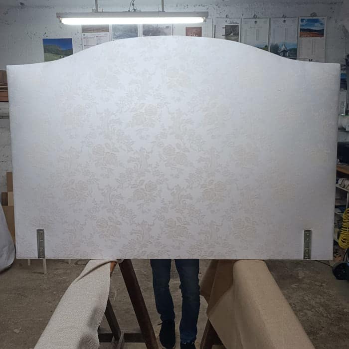 tete-de-lit-pour-sommier-tapissier matelas de laine & sommier tapissier | Les ateliers Le Briand